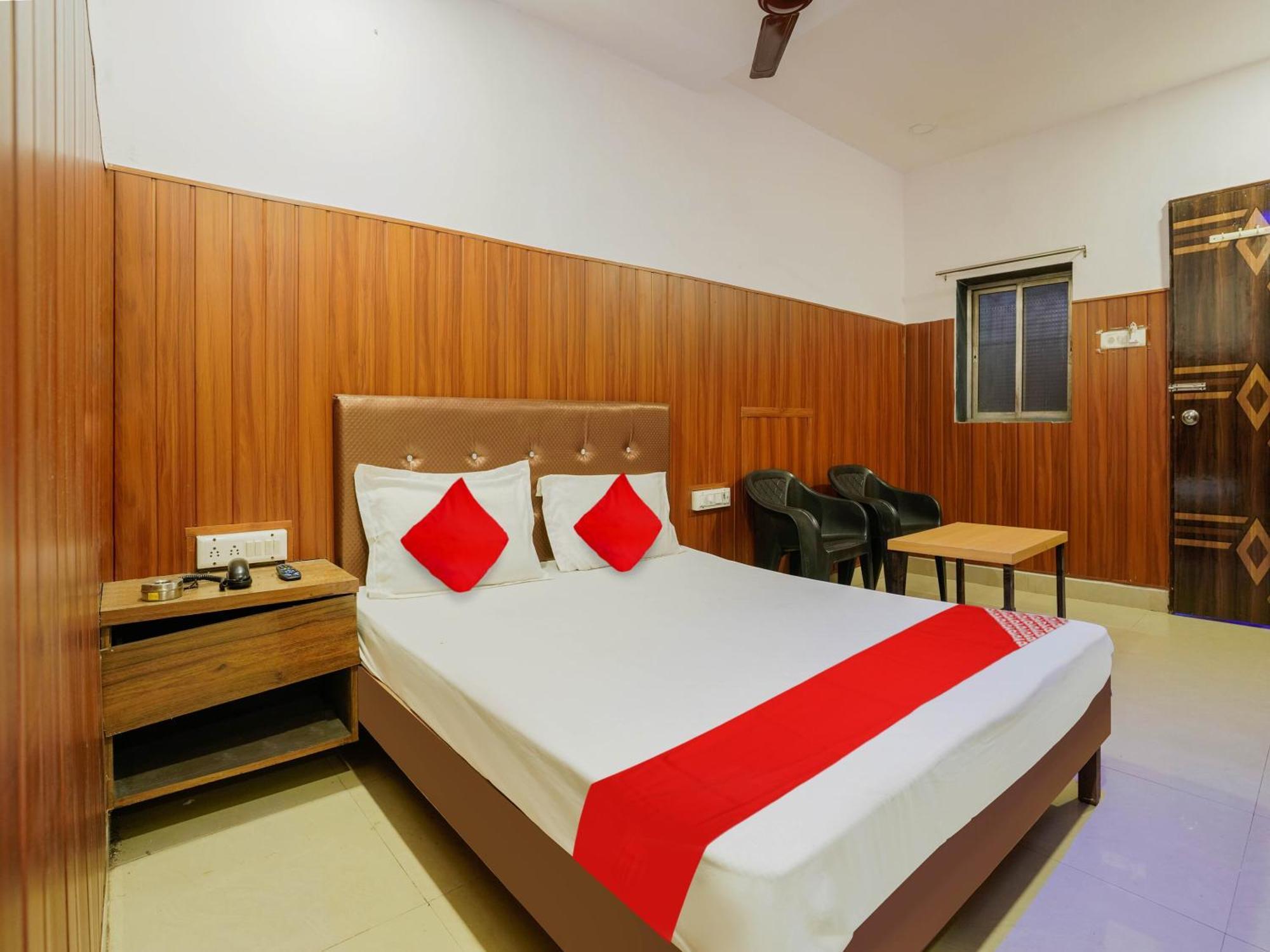Hotel O Spotlight Тхане Экстерьер фото